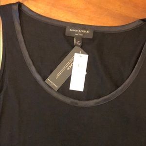 New with tags!  Luxe Banana Republic tank.